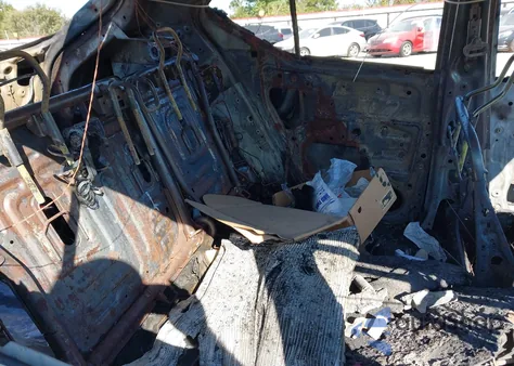 2023 Nissan Kicks S Xtronic Cvt z USA, uszkodzony, nr VIN 3N1CP5BV3PL469792